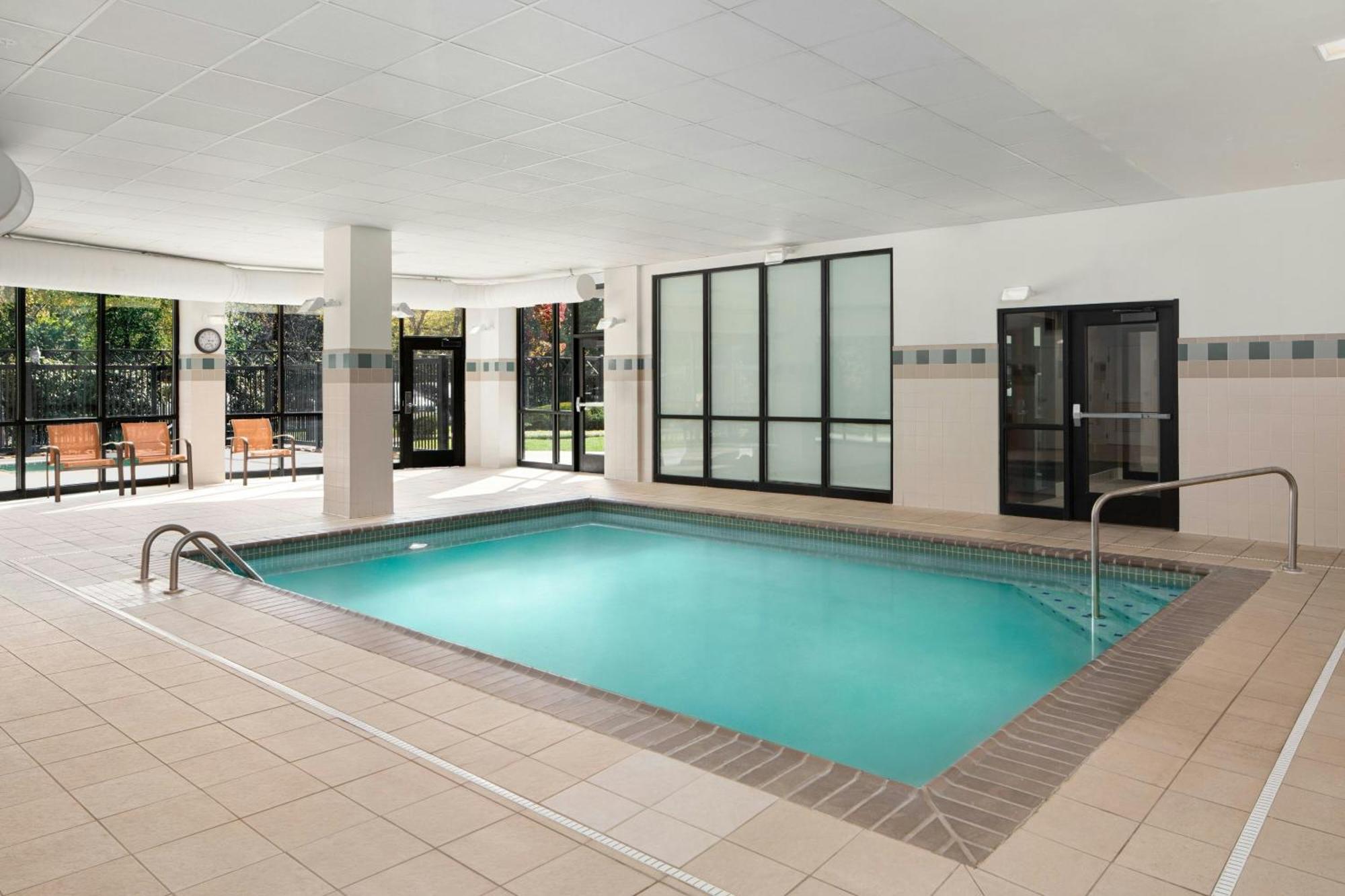 Courtyard By Marriott Knoxville Airport Alcoa Buitenkant foto