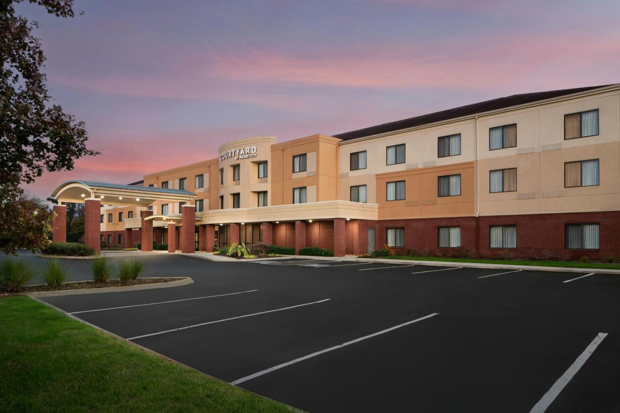 Courtyard By Marriott Knoxville Airport Alcoa Buitenkant foto