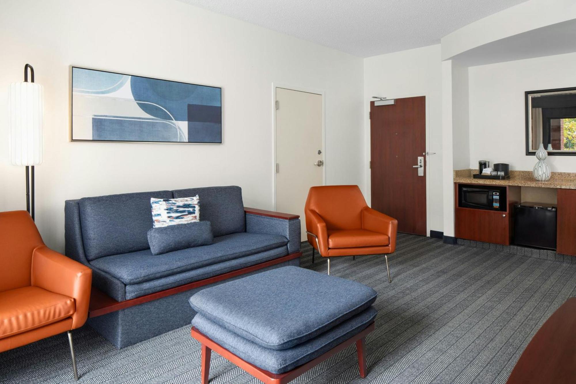 Courtyard By Marriott Knoxville Airport Alcoa Buitenkant foto